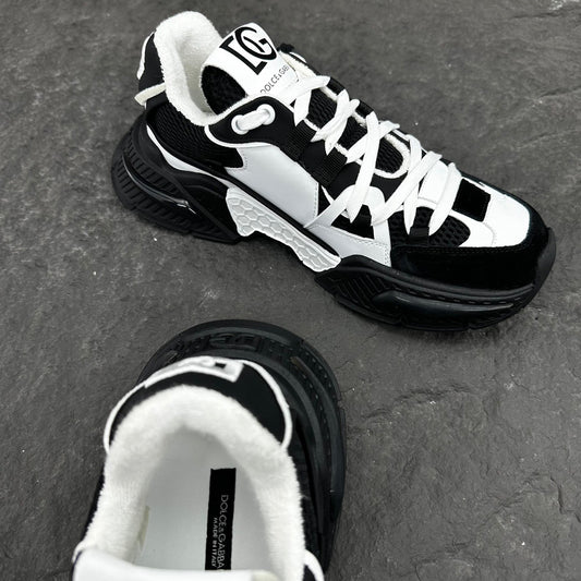 Dolce & Gabbana Airmaster Sneakers | Black & White