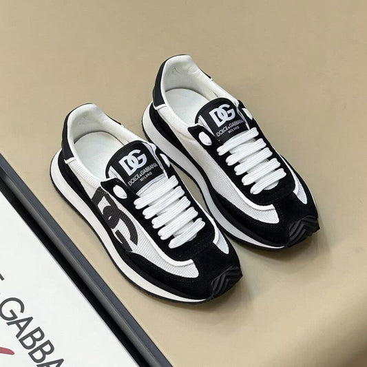 Dolce & Gabbana SNK DG Logo Runner Sneakers | Black & White