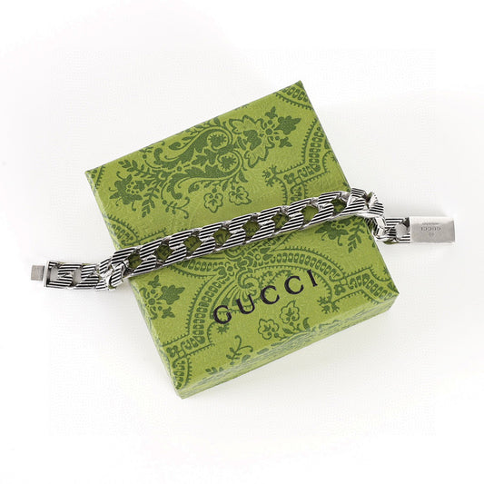 Gucci Silver-Tone Striped Link Bracelet