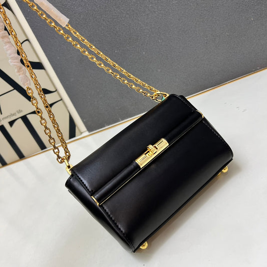 Dolce & Gabbana Classic Leather Handbag 20×13×6CM