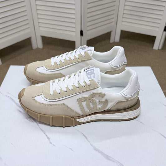 Dolce & Gabbana NS1 Chunky Runner Sneakers | Beige & White