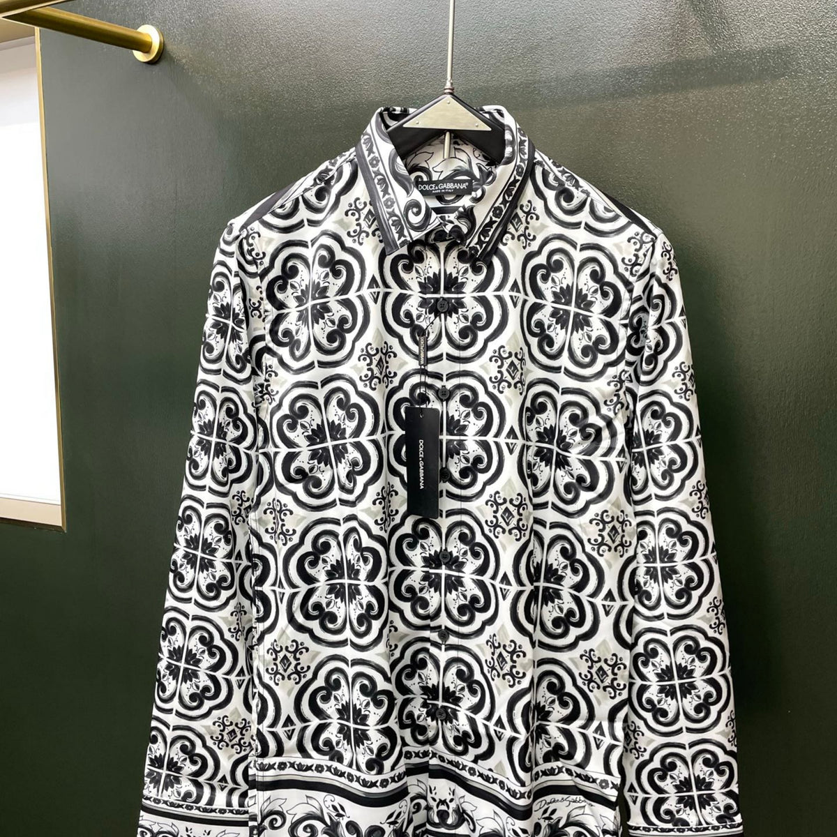 Dolce & Gabbana Majolica Print Long-Sleeve Shirt | Black & White
