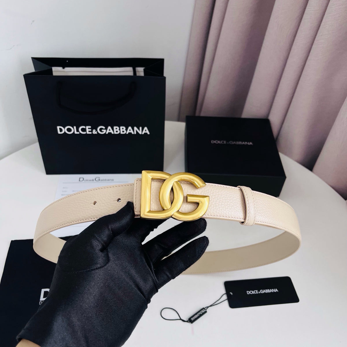 Dolce & Gabbana DG Logo Belt – Cream / Gold Buckle