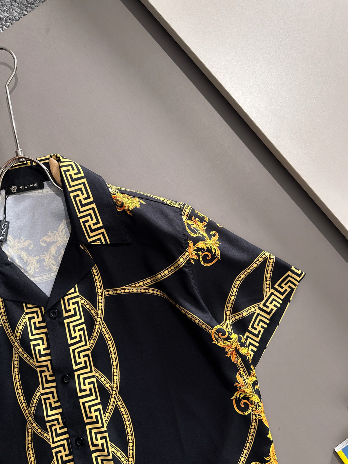 Versace Barocco Gold Print Short-Sleeve Shirt