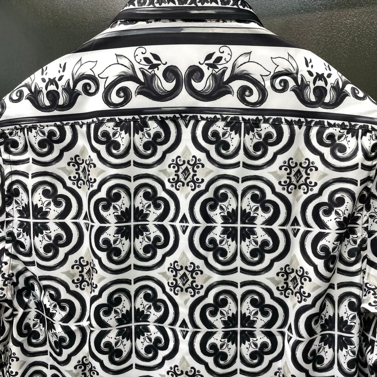 Dolce & Gabbana Majolica Print Long-Sleeve Shirt | Black & White