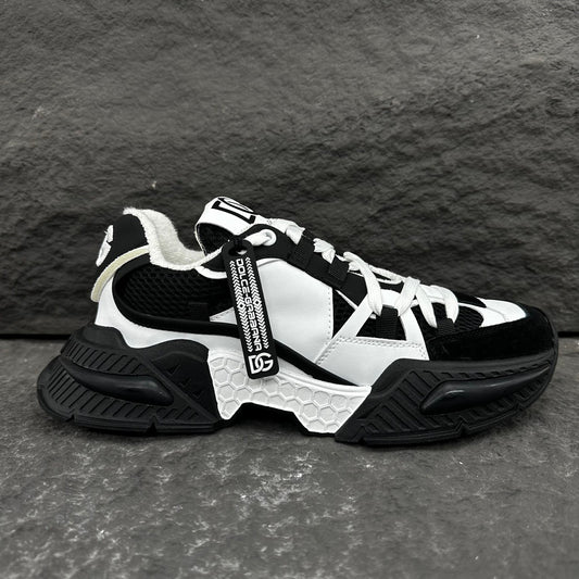 Dolce & Gabbana Airmaster Sneakers | Black & White
