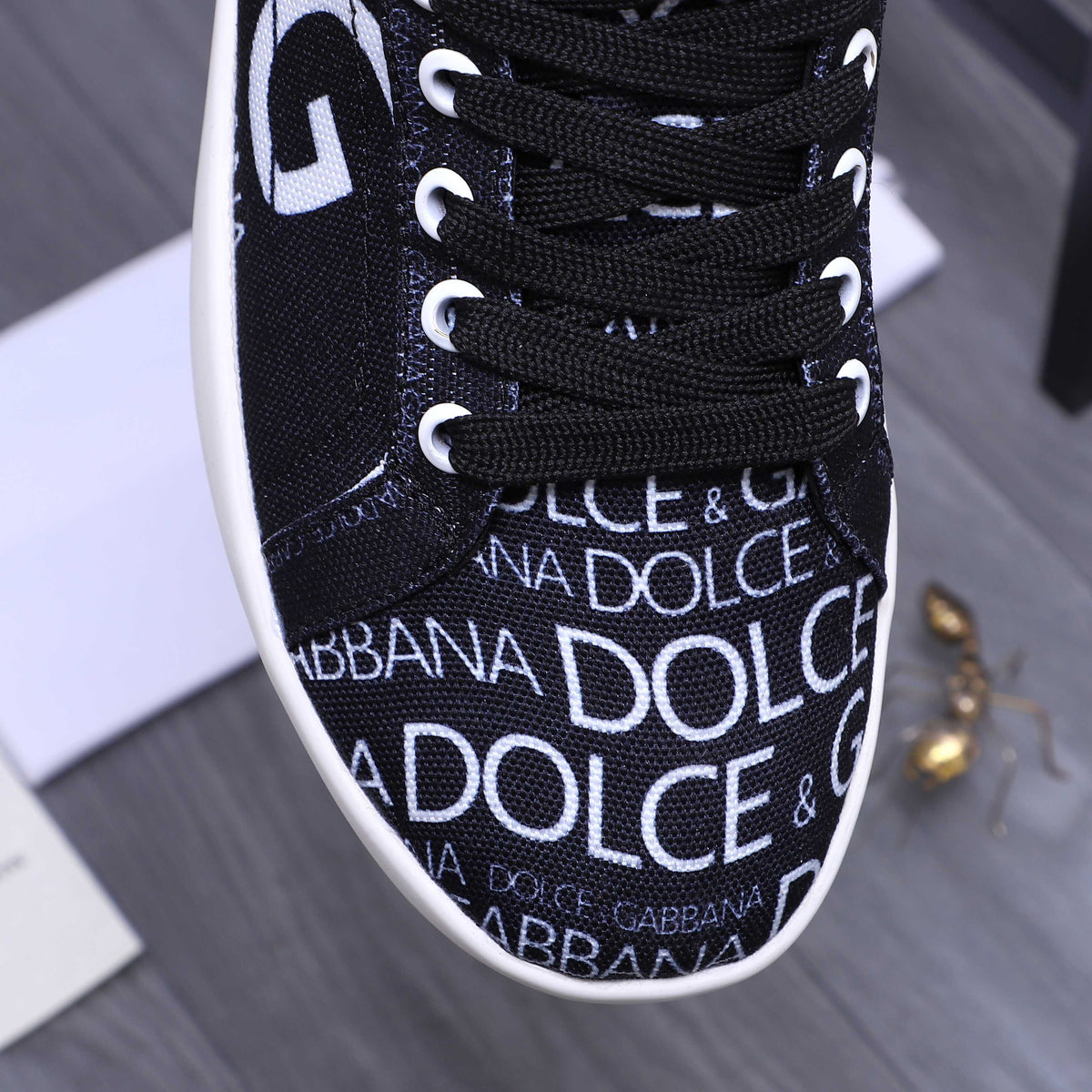 Dolce & Gabbana Portofino Logo Mania Low-Top Sneakers – Black & White