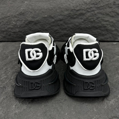 Dolce & Gabbana Airmaster Sneakers | Black & White