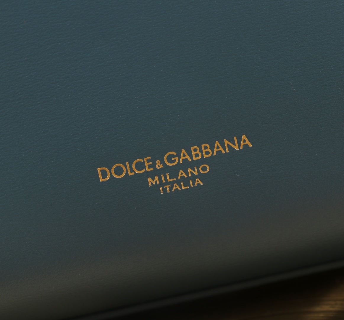 Dolce & Gabbana 3-Way Leather Bag — Handbag, Shoulder & Crossbody 18×10.6×7CM