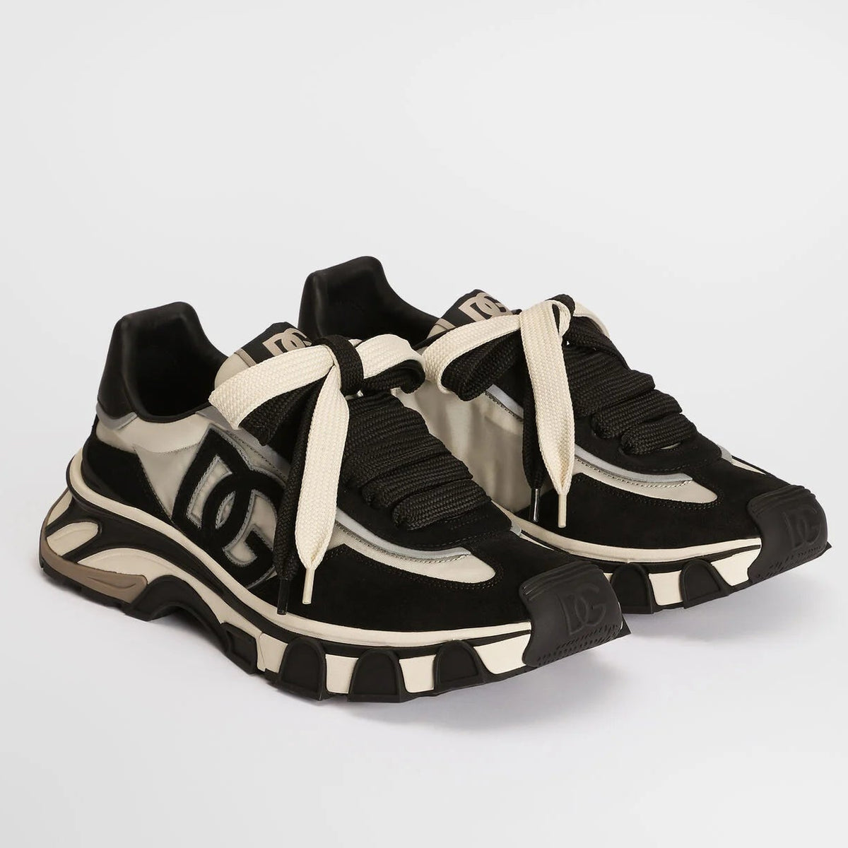 Dolce & Gabbana Airmaster Sneakers | Black & White