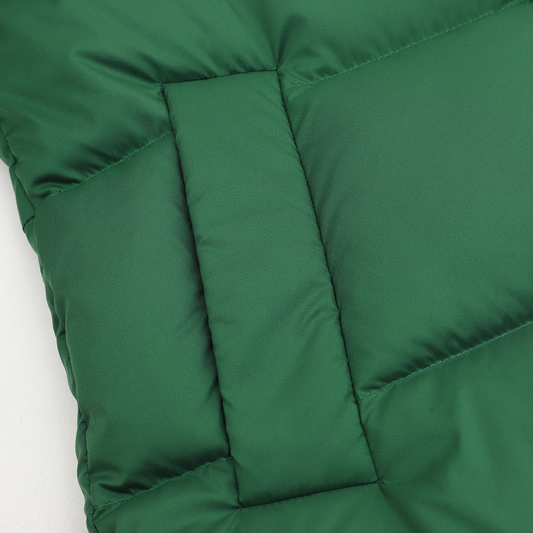 Lululemon Warrior Puff Cropped Down Jacket (5-Baffle Design)