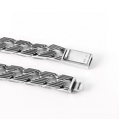 Gucci Silver-Tone Striped Link Bracelet
