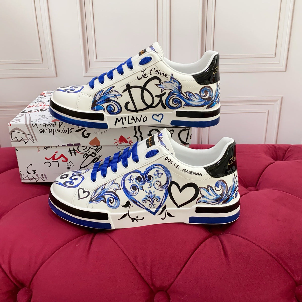 Dolce & Gabbana Portofino SNK "Je t'aime" Baroque Heart Graffiti Sneakers | White & Blue