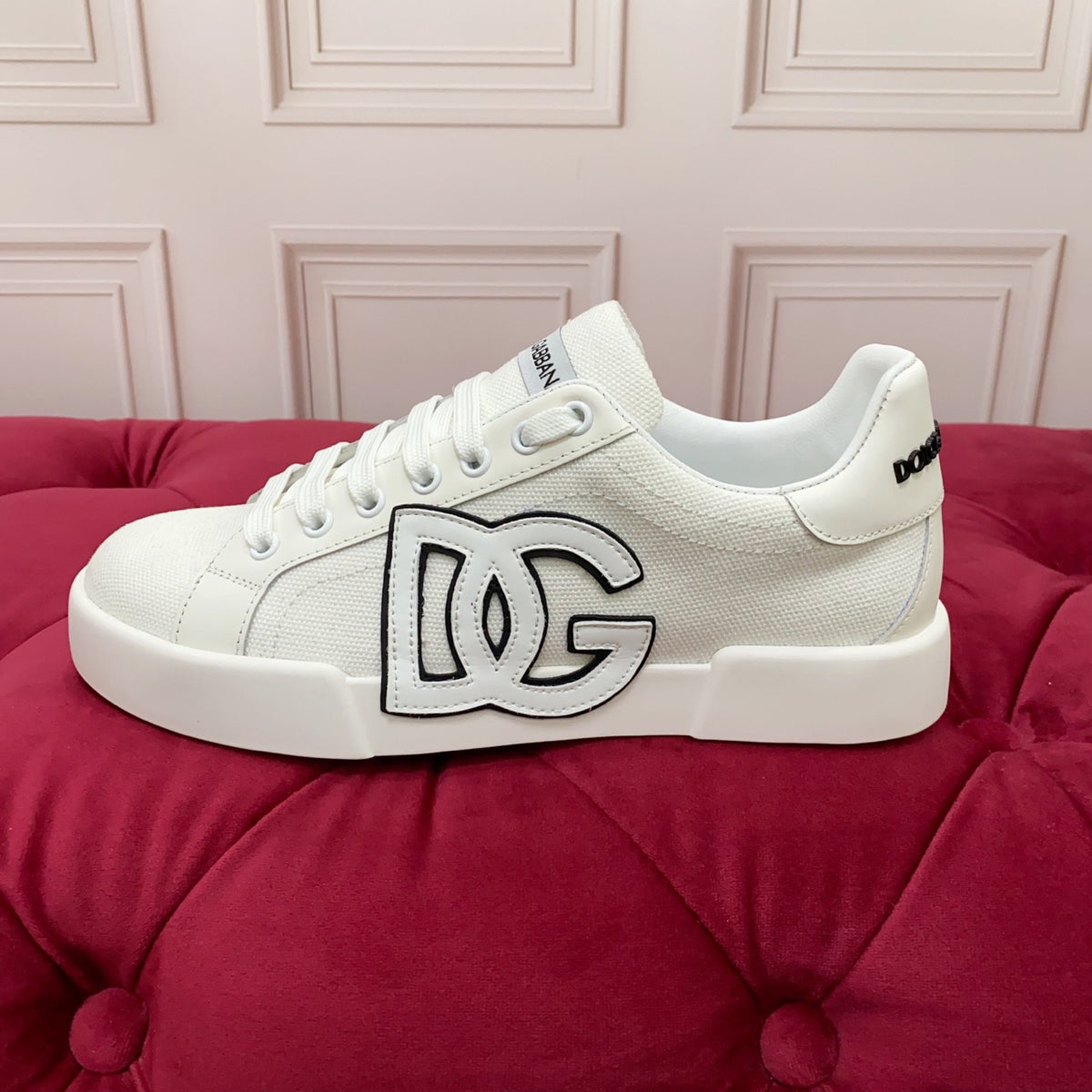 Dolce & Gabbana Portofino SNK Classic Logo Sneakers | All White