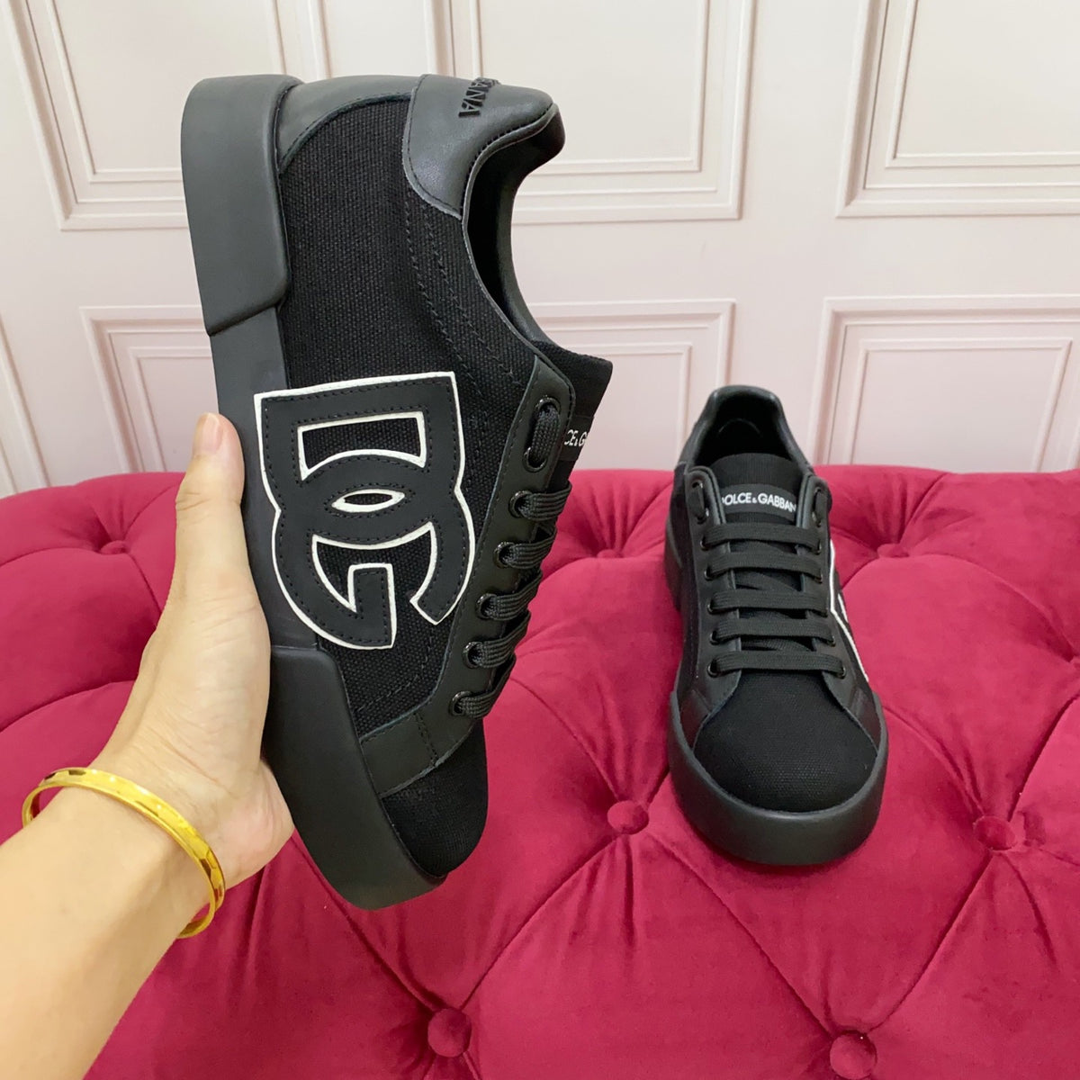 Dolce & Gabbana Portofino SNK DG Logo Sneakers | All Black